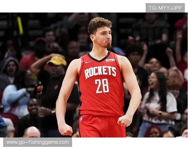 杰伦·格林赛后加练投篮，火箭年轻核心展现职业态度