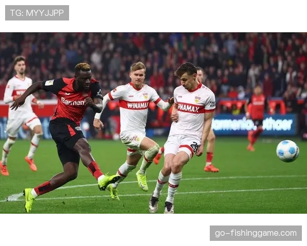 勒沃库森1-0小胜柏林联合,控球率超70%但射正次数寥寥 勒沃库森1-0小胜柏林联合,控球率超70%但射正次数寥寥