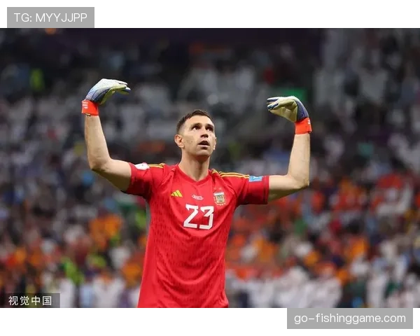 特写：专访维拉门将马丁内斯——“我们的目标是锁定欧冠席位”